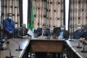 Read more about the article تنصيب البروفيسور عبد الكريم قواسمية كمدير لجامعة العربي التبسي