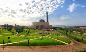 Read more about the article زيارة ميدانية للجامع الأعظم بالجزائر العاصمة