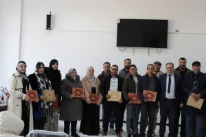 Lire la suite à propos de l’article تكريم الاساتذة بمناسبة الترقية العلمية دورة 2025 و تكريم اعضاء لجنة مرئية الجامعة