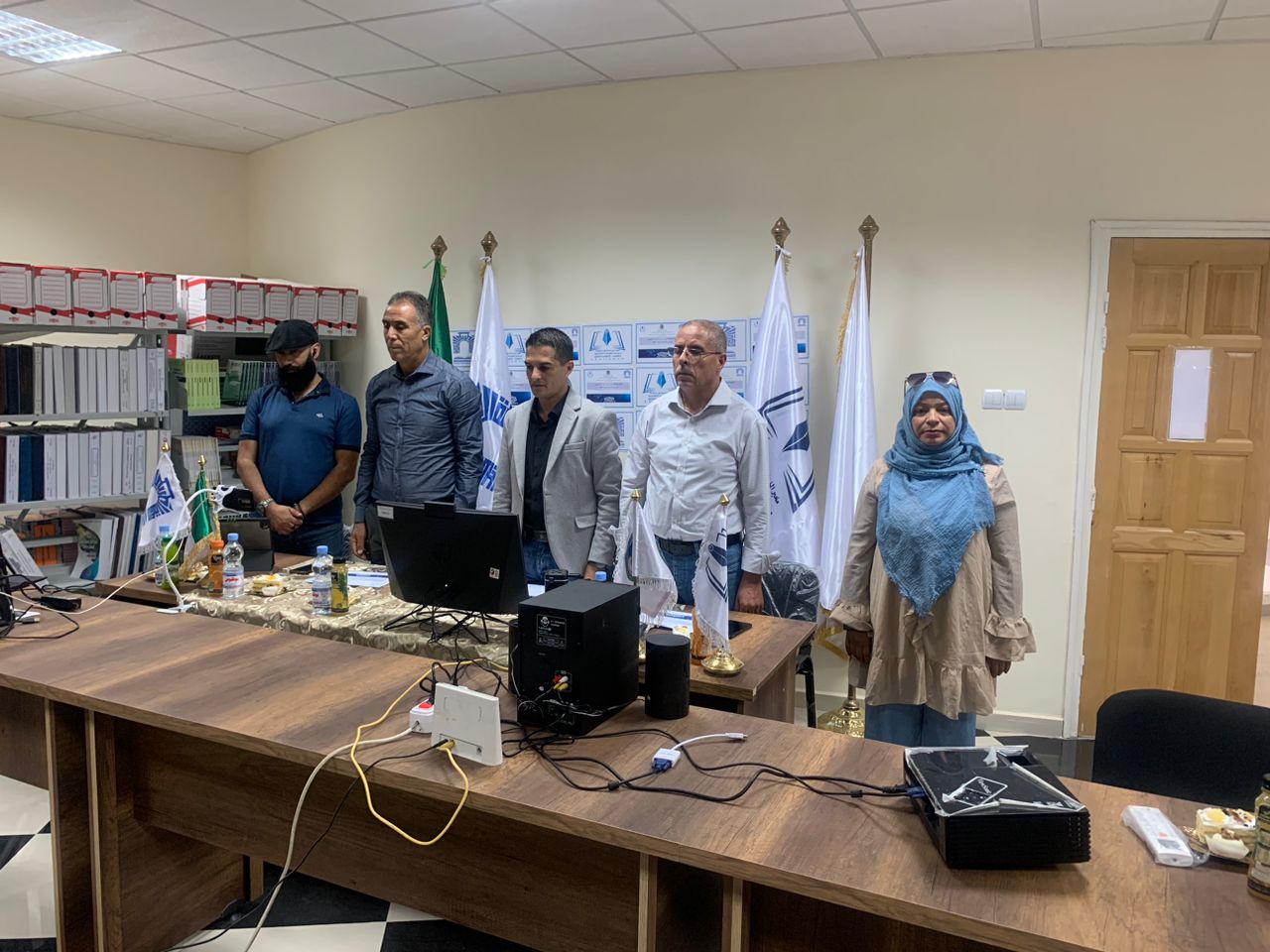 You are currently viewing الملتقى الوطني الهجين الموسوم ب :chat gpt التوليدي وجودة المعلومات الإلكترونية :بين تحدي الإستخدام وحتمية التكيف